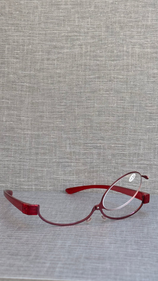 Red Beauty Readers